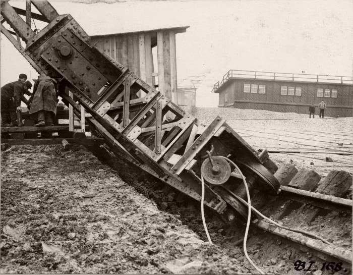 Datei:168-NEUE SCHLEUSE.jpg