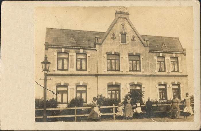 Datei:Haus in der Gilbertstraße.jpg