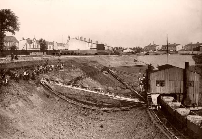 Datei:341-Eimerkettenbagger 25.9.1911.jpg