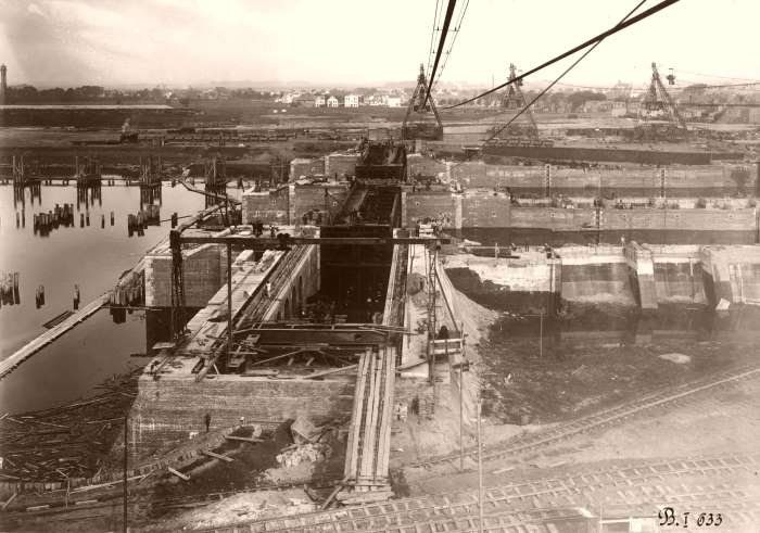 Datei:633-Schleusenbaustelle 26.8.1913.jpg