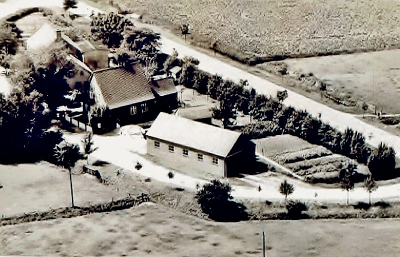 Datei:Luftbild Lütt-Dörp, Gleimius.jpg