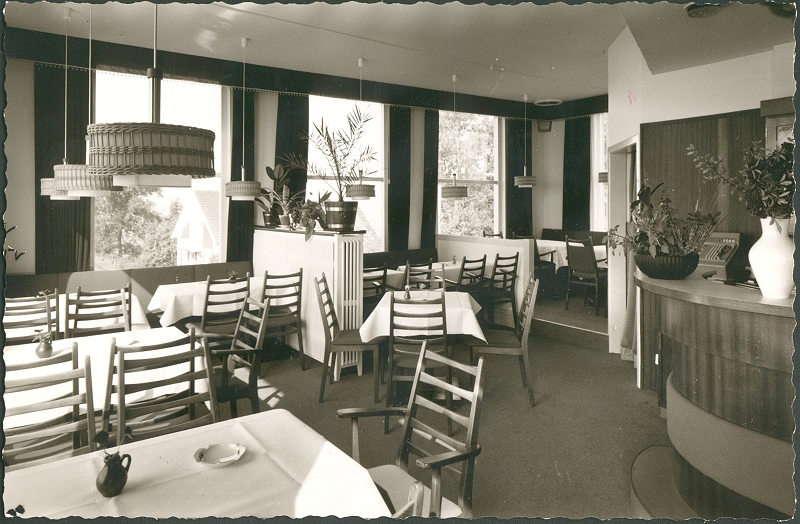 Datei:SH1-E015 Innenansicht.jpg