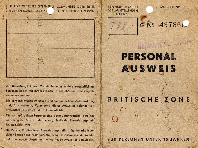 Datei:Ausweis-Britische Zone.jpg