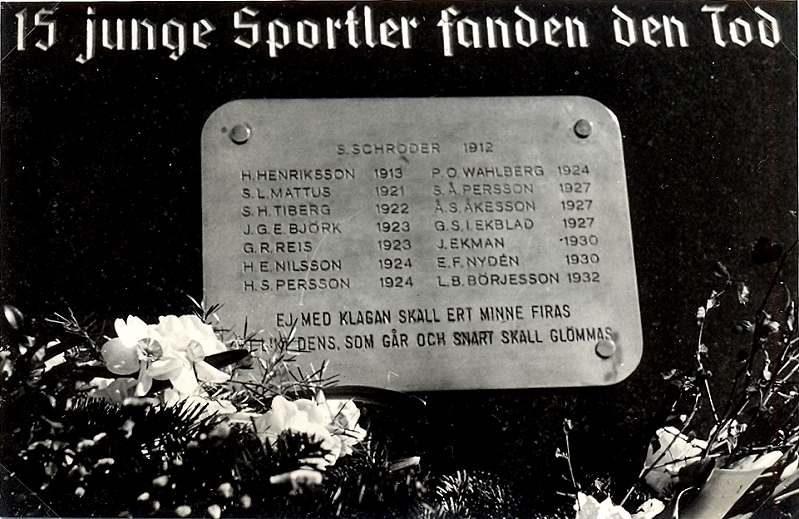 Datei:Ausschnitt Gedenktafel.jpg