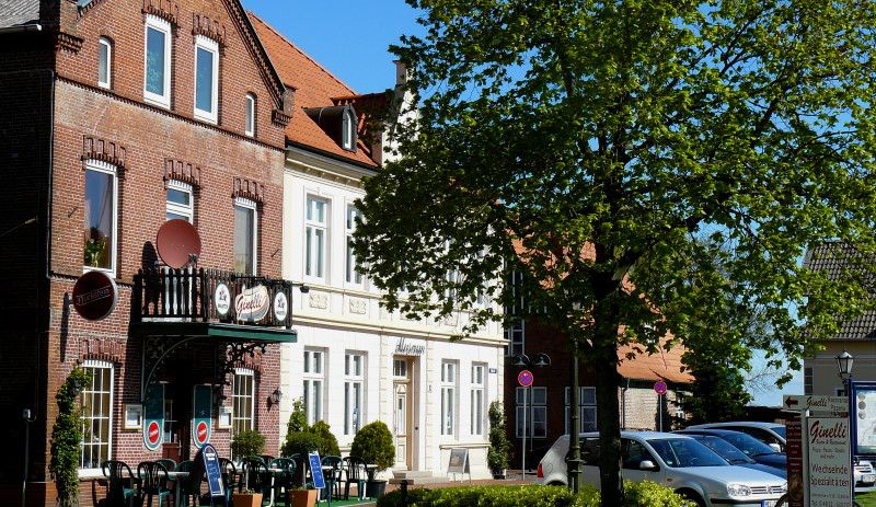 Datei:4 Brb.-Ort Marktgeviert.jpg