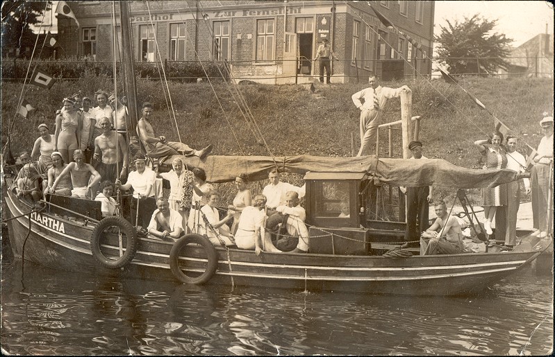 Datei:AH1-E006 'MARTHA' (1939).jpg