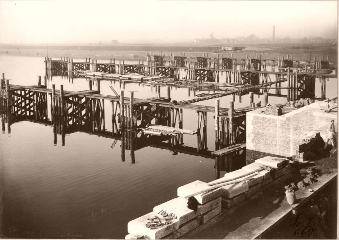 Datei:660-Außenleitwerk 26.10.1913.jpg