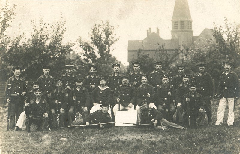 Datei:Militär-E001 1.Komp. 16. Seewehr Abt. Brunsbüttelkoog.jpg