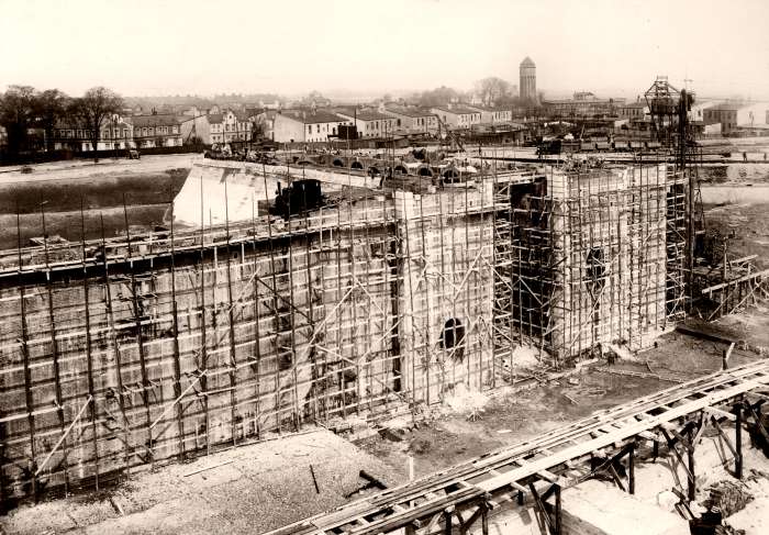 Datei:558-Schleusenbaustelle 29.4.1913.jpg