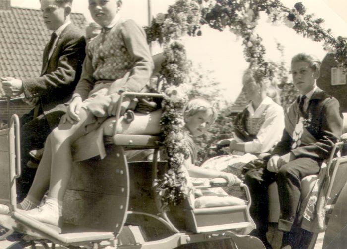 Datei:Vogelschießen Brb-Volksschule Süd-12.jpg