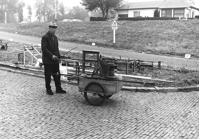 Datei:O7 1975 (1736)-Senken.jpg