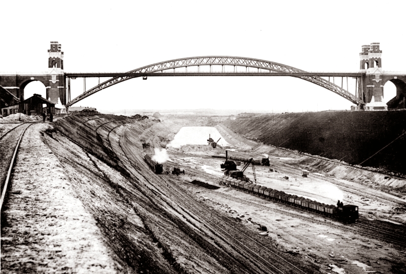 Datei:Grünenthal Hochbrücke-1893-DMU.jpg