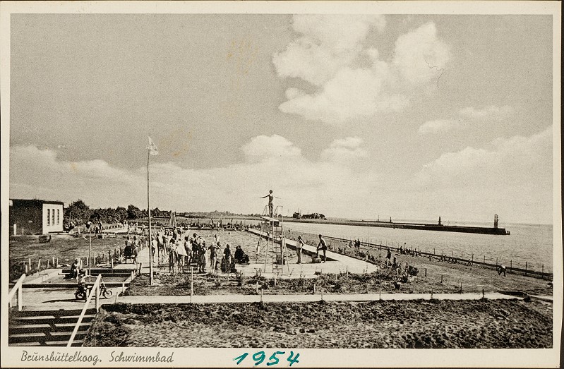 Datei:BS1-E006 Schwimmbad Ulitzhörn.jpg