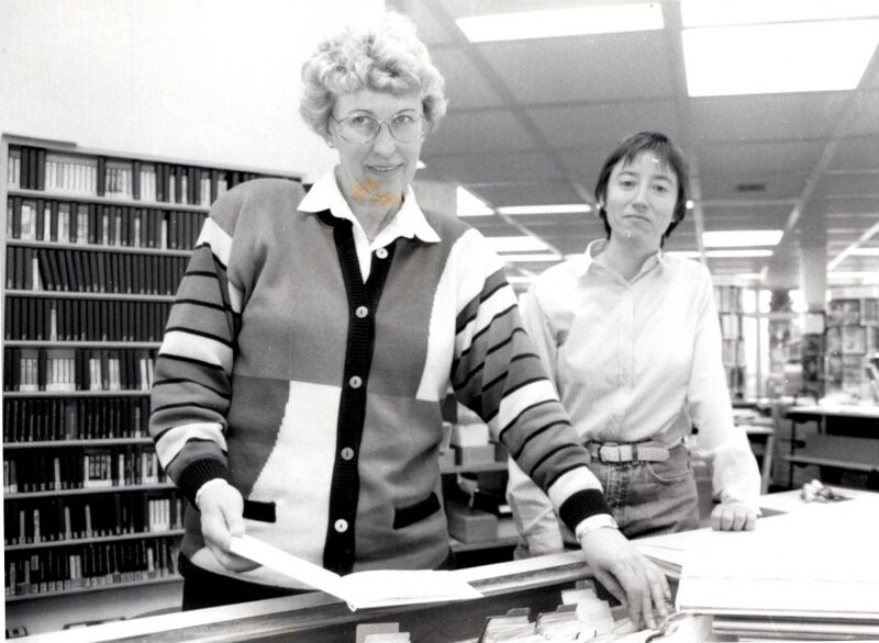 Datei:1993-Sigrid Peters,Ingrid Grzemba.jpg