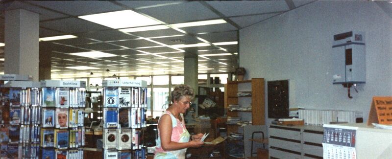 Datei:1995.07.12-Stadtbücherei-1.jpg