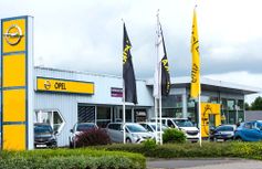 Opel-Autohaus-Rau-in-Brunsbuettel-6.jpg