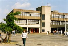Bildungszentrum-1980er-4.jpg