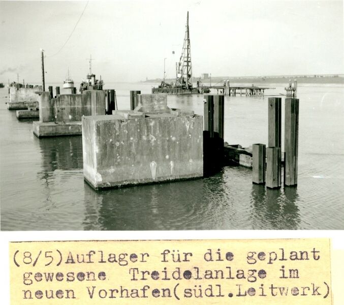 Datei:Pfahlziehen-1950er.jpg