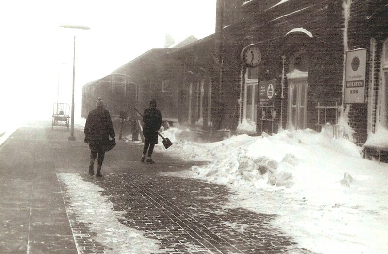 Datei:Bahnhof Süd-MJ-1978-79.jpg