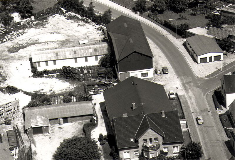 Datei:Bild 944-Tiedemann 1970er.jpg