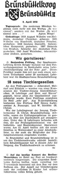 Datei:1958-04-08 0598 Neue Tischlergesellen.jpg