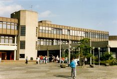 Bildungszentrum-1980er-5.jpg