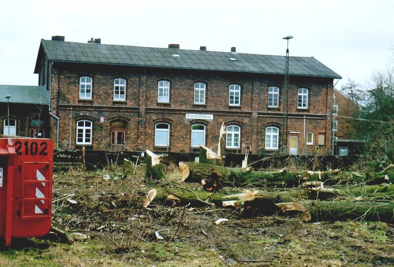 Datei:Bahnhof-Süd-2009-RS.jpg