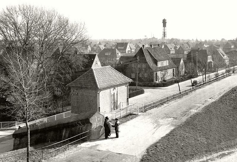 Datei:Alter Hafen-BS-001.jpg