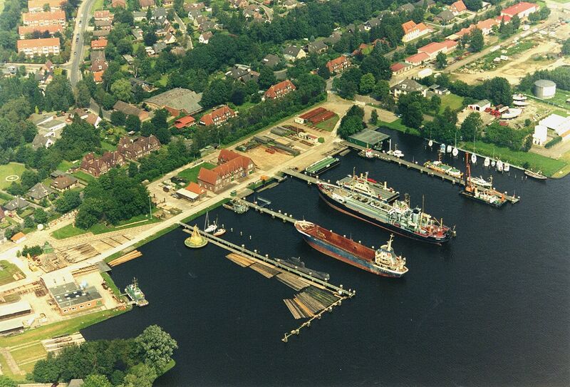 Datei:Bauhof,Betriebshafen-2002.jpg
