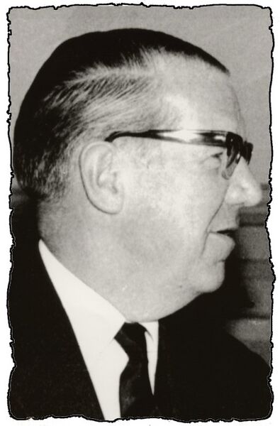 Datei:Kuno Richardt-Rahmen.JPG