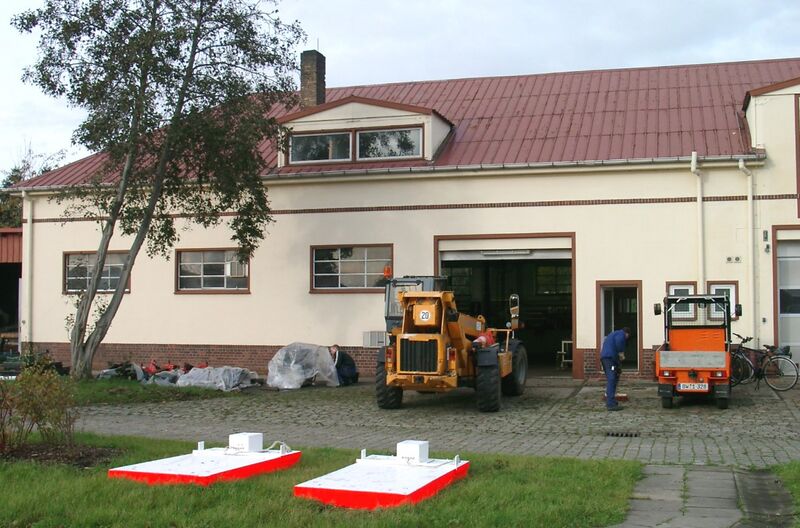 Datei:Motorenwerkstatt-2006.JPG