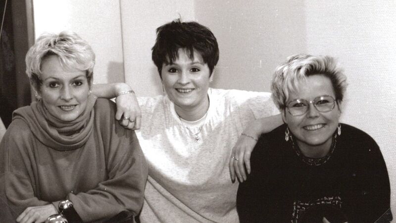 Datei:Ulrike-Eröffnungsmannschaft 1992.jpg