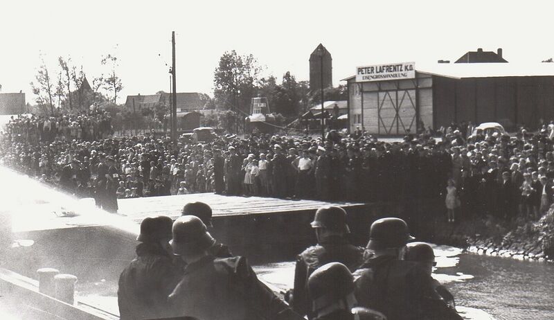 Datei:101-Kreisfeuerwehrtag 1956-1.jpg