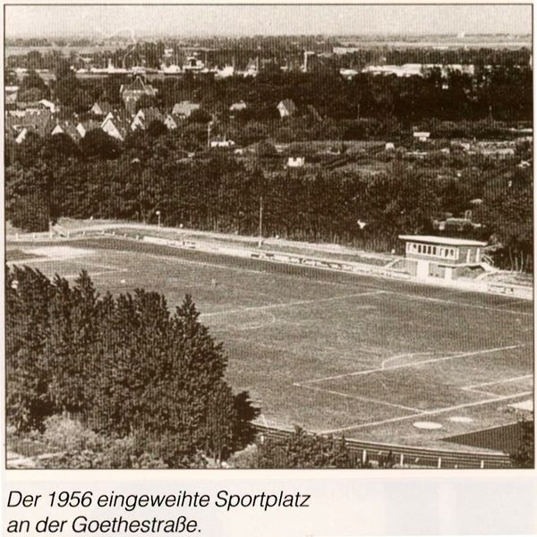 Datei:Sportplatz-Goethestr.-1956.jpg