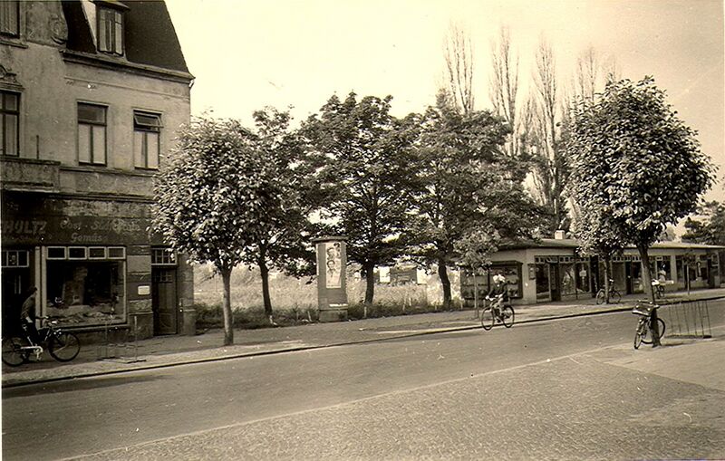 Datei:Litfaßsäule-Bild 305.jpg