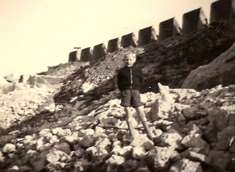 Datei:Bunker Zweidorf 1957.jpg