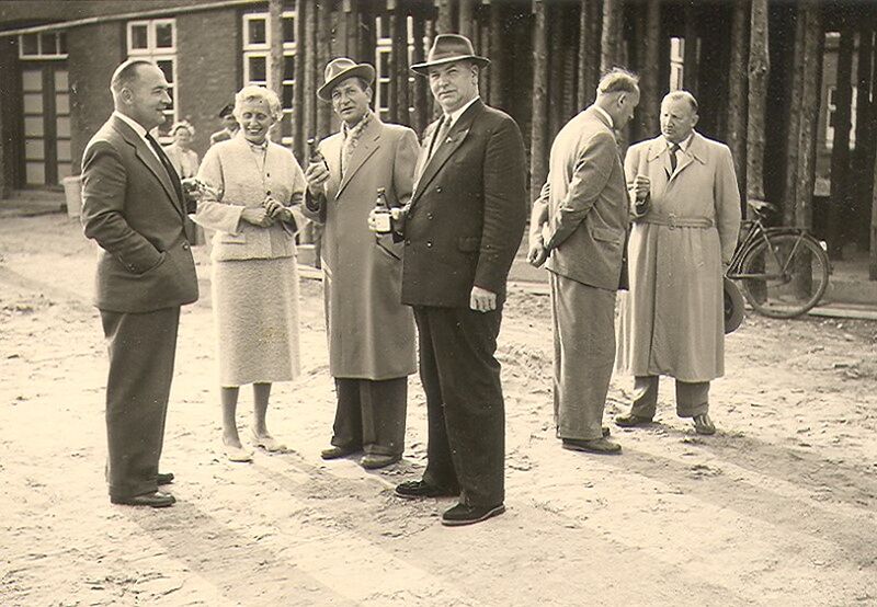 Datei:Schlüter,Schule Nord-1957-Umland.jpg