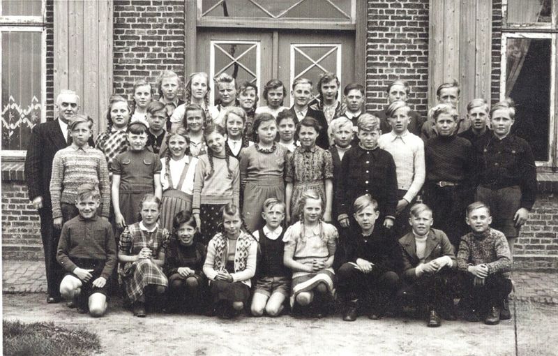 Datei:Blangenmoor-Klassen 5-8-JS.jpg