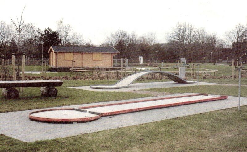 Datei:Minigolf-2006-01.jpg