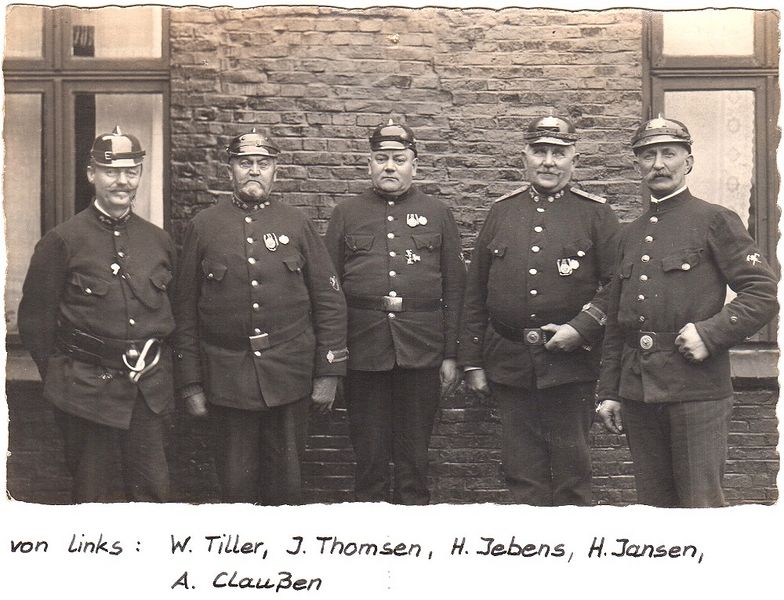 Datei:03-Feuerwehr Brbhafen-ca.1925.jpg