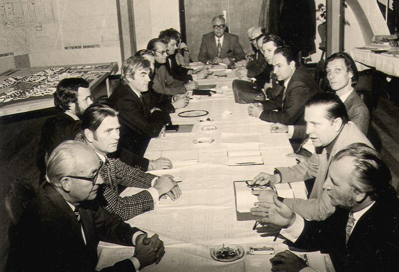 Datei:Bild 153-Lorenz.jpg