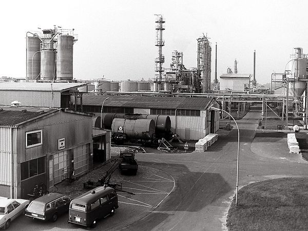 O7 1975 (1535)-Condea.jpg