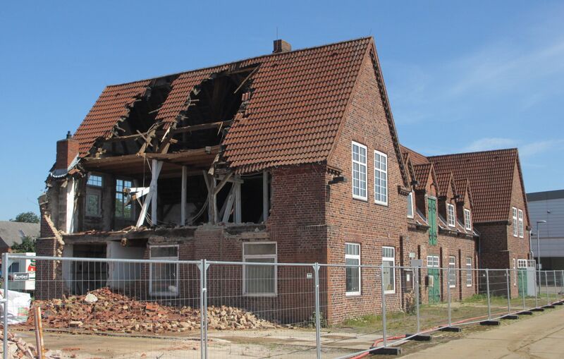 Datei:Abriß Magazin-2019-1.JPG