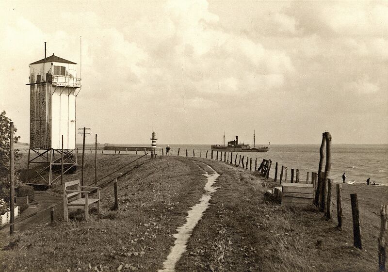 Datei:(IlSt) Weißer Leuchtturm - Mole 4-BS.jpg