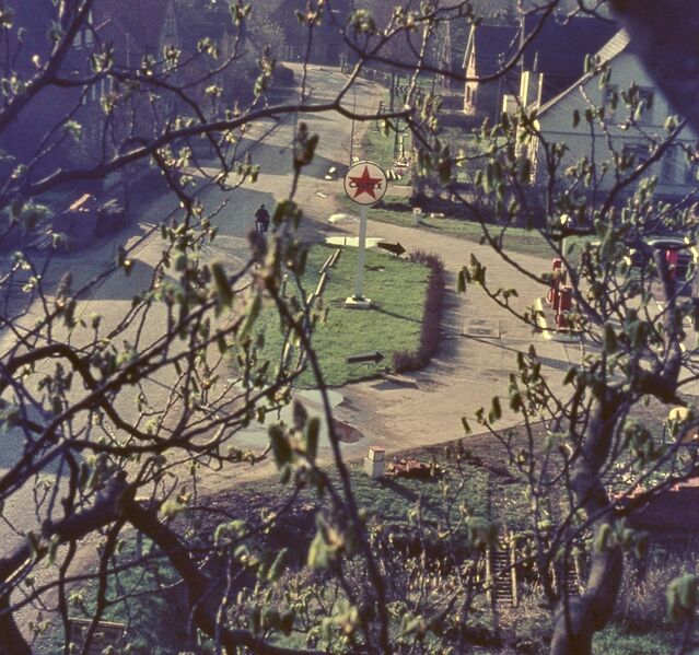 Datei:Caltex Tankstelle-Dohnt-Hotze-1960er.jpg