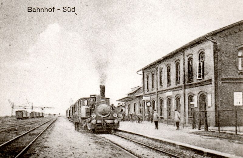 Datei:Bahnhof-Süd-MJ.jpg