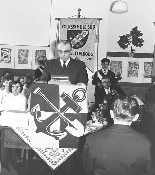 Datei:O2 (4401)-1966.JPG