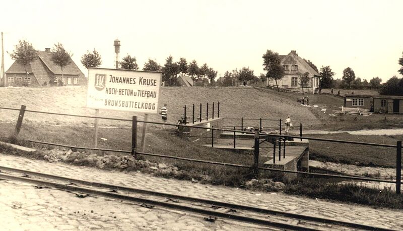 Datei:Alter Hafen-1950er-02.jpg