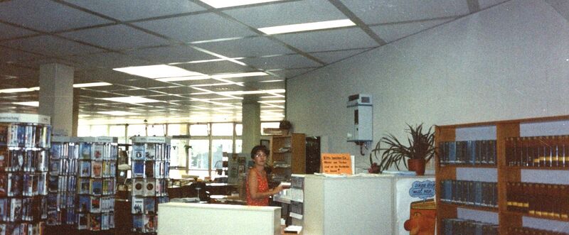 Datei:1995.07.12-Stadtbücherei-4.jpg