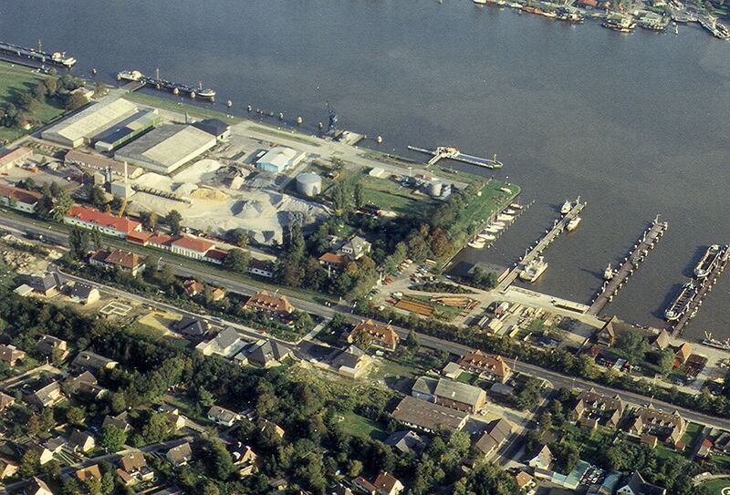 Datei:Bauhof und VAM-1980er.jpg